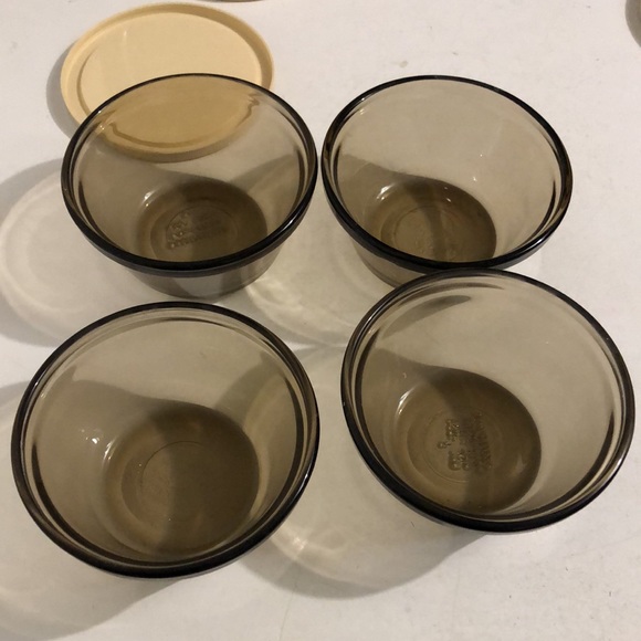 Amber Oven Basics Custard cups w/Lids - Picture 6 of 8